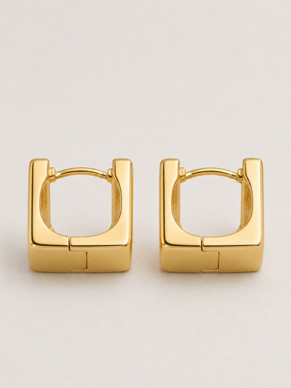 New! 18K Gold Plated Square Huggie Earrings NWOT